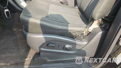 2018 Nissan TITAN SV Crew Cab Short Bed - zdjęcie 21 z 36 - miniatura