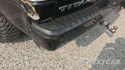2018 Nissan TITAN SV Crew Cab Short Bed - zdjęcie 23 z 36 - miniatura