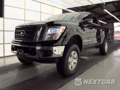 2018 Nissan TITAN SV Crew Cab Short Bed