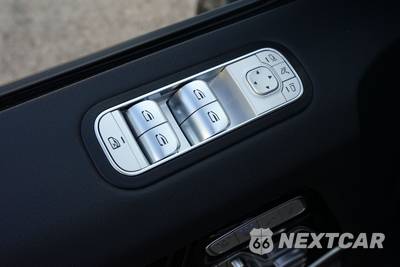 2027 Mercedes-Benz AMG G 63 - zdjęcie 29 z 36 - miniatura