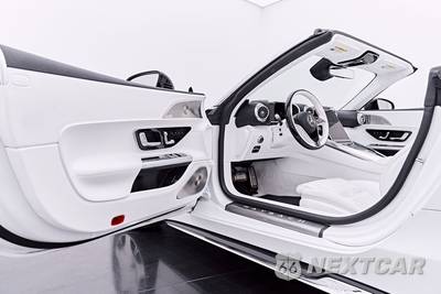 2026 Mercedes-Benz Maybach SL 680 Monogram Series - zdjęcie 50 z 50 - miniatura