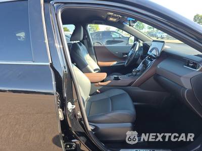 2024 Toyota Venza XLE - zdjęcie 8 z 23 - miniatura
