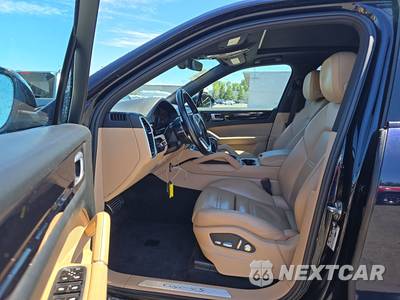 2019 Porsche Cayenne S - zdjęcie 7 z 28 - miniatura