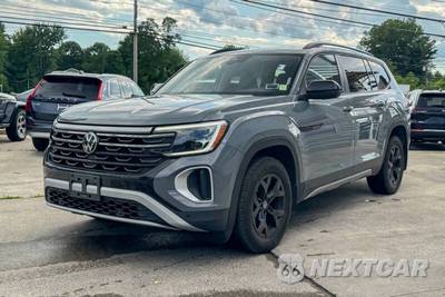 2024 Volkswagen Atlas 2.0T Peak Edition SEL - zdjęcie 7 z 38 - miniatura