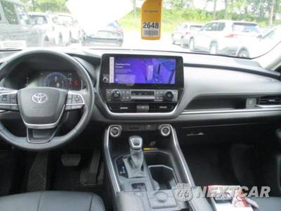 2025 Toyota Grand Highlander XLE - zdjęcie 13 z 30 - miniatura