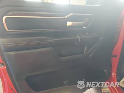 2024 Ram 1500 Big Horn Crew Cab Short Bed - zdjęcie 9 z 29 - miniatura