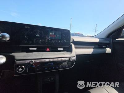 2025 Hyundai IONIQ 5 SEL - zdjęcie 11 z 19 - miniatura