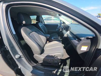 2025 Hyundai IONIQ 5 SEL - zdjęcie 8 z 19 - miniatura