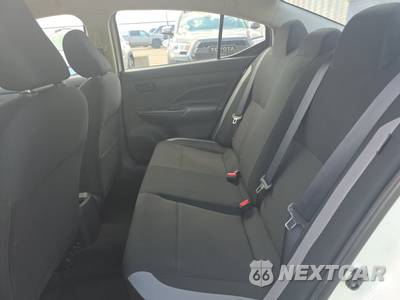 2025 Nissan Versa S - zdjęcie 13 z 17 - miniatura