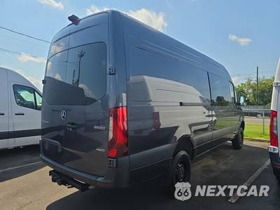 2024 Mercedes-Benz Sprinter 2500 Cargo Van High Roof 170.0" WB - zdjęcie 4 z 22 - miniatura