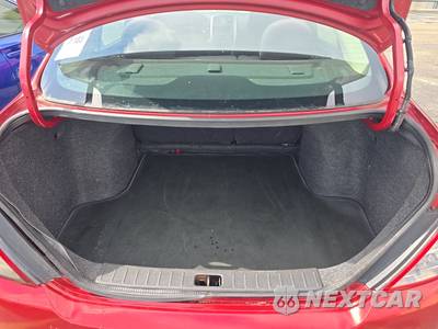 2017 Nissan Versa Sedan SV - zdjęcie 16 z 18 - miniatura