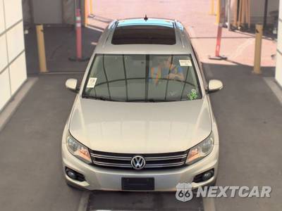 2015 Volkswagen Tiguan SEL - zdjęcie 2 z 22 - miniatura
