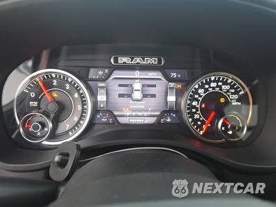 2019 Ram 1500 Big Horn/Lone Star Crew Cab Short Bed - zdjęcie 12 z 21 - miniatura