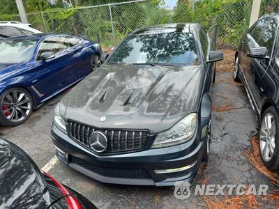 2012 Mercedes-Benz AMG C 63 Coupe - zdjęcie 2 z 26 - miniatura