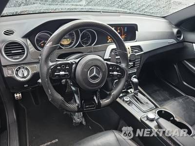 2012 Mercedes-Benz AMG C 63 Coupe - zdjęcie 14 z 26 - miniatura