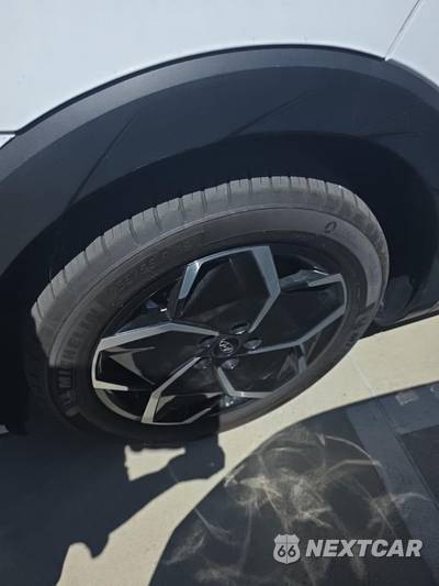 2024 Hyundai IONIQ 5 SEL - zdjęcie 17 z 37 - miniatura
