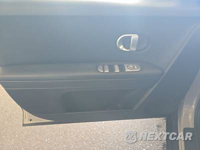 2024 Hyundai IONIQ 5 SE - zdjęcie 9 z 25 - miniatura