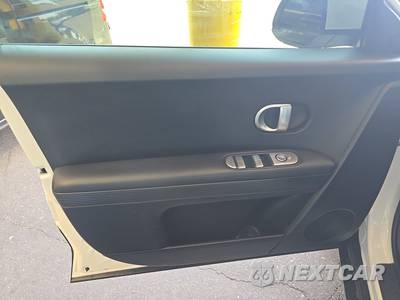 2024 Hyundai IONIQ 5 SE - zdjęcie 9 z 27 - miniatura