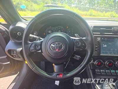 2023 Toyota GR86 - zdjęcie 4 z 12 - miniatura