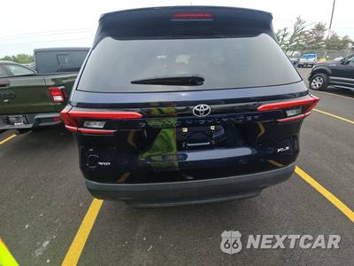 2024 Toyota Grand Highlander Limited - zdjęcie 5 z 24 - miniatura