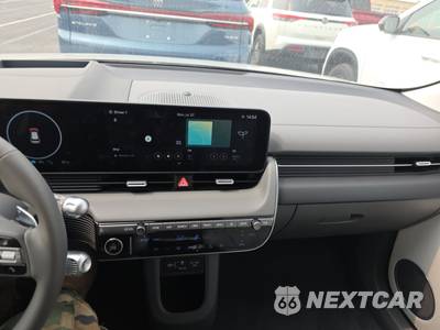 2026 Hyundai IONIQ 5 Limited - zdjęcie 11 z 23 - miniatura
