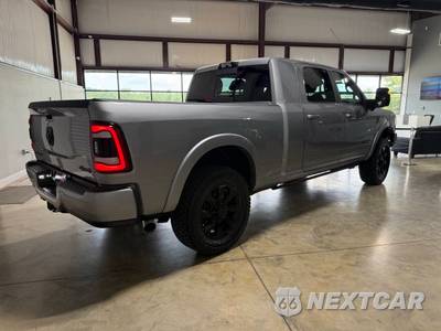 2023 Ram 2500 Limited Extended Crew Cab Medium Bed - zdjęcie 8 z 39 - miniatura