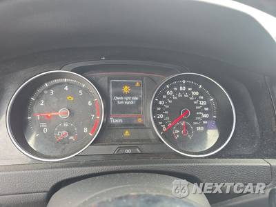 2017 Volkswagen Golf GTI S Hatchback - zdjęcie 18 z 31 - miniatura