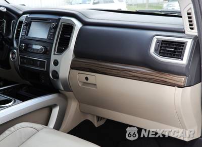 2017 Nissan TITAN SL Crew Cab Short Bed - zdjęcie 29 z 50 - miniatura