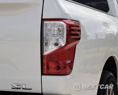 2017 Nissan TITAN SL Crew Cab Short Bed - zdjęcie 21 z 50 - miniatura