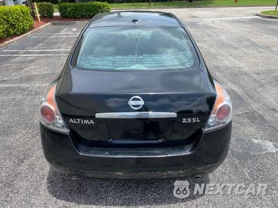 2009 Nissan Altima 2.5 SL Sedan - zdjęcie 7 z 52 - miniatura