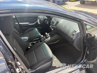 2017 Kia Forte5 LX Hatchback - zdjęcie 10 z 10 - miniatura