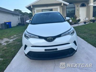 2018 Toyota C-HR XLE - zdjęcie 1 z 8 - miniatura