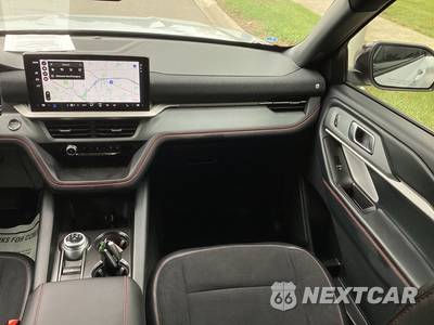 2026 Ford Explorer ST - zdjęcie 15 z 19 - miniatura
