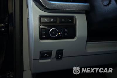 2024 Ford Super Duty F-250 Limited Crew Cab Medium Bed - zdjęcie 27 z 35 - miniatura