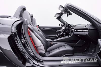 2016 Porsche Boxster GTS - zdjęcie 43 z 50 - miniatura