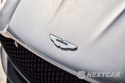2021 Aston Martin DBS Superleggera Coupe - zdjęcie 9 z 50 - miniatura