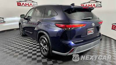 2020 Toyota Highlander XLE - zdjęcie 5 z 36 - miniatura