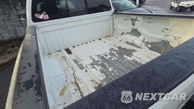 2017 Nissan TITAN S Crew Cab Short Bed - zdjęcie 23 z 30 - miniatura