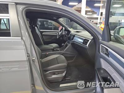 2021 Volkswagen Atlas Cross Sport 2.0T SEL - zdjęcie 8 z 25 - miniatura