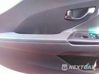 2022 Hyundai Veloster N - zdjęcie 19 z 34 - miniatura
