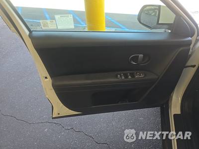 2025 Hyundai IONIQ 5 SE - zdjęcie 9 z 30 - miniatura