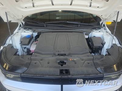 2025 Hyundai IONIQ 5 SE - zdjęcie 15 z 30 - miniatura