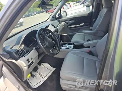 2019 Honda Pilot Touring 8-Passenger - zdjęcie 7 z 25 - miniatura
