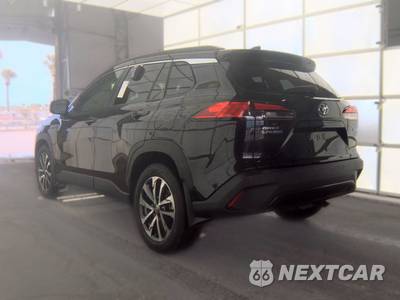 2024 Toyota Corolla Cross XLE - zdjęcie 6 z 20 - miniatura