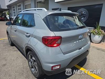 2022 Hyundai Venue SEL - zdjęcie 6 z 18 - miniatura