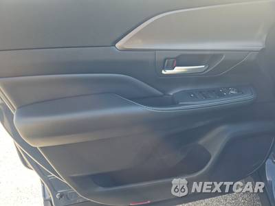 2024 Toyota Grand Highlander XLE - zdjęcie 9 z 23 - miniatura