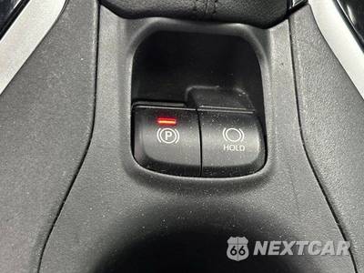 2024 Toyota Corolla Cross L - zdjęcie 34 z 37 - miniatura