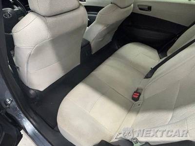 2024 Toyota Corolla Cross L - zdjęcie 10 z 37 - miniatura