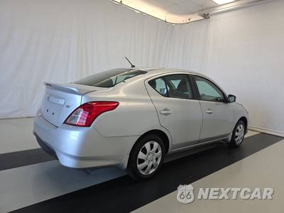2019 Nissan Versa Sedan SV - zdjęcie 4 z 34 - miniatura