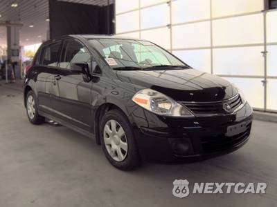2011 Nissan Versa 1.8 S Hatchback - zdjęcie 3 z 18 - miniatura